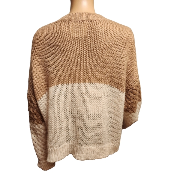 Neutral Pullover Oversized Loose Knit Waffle Sweater Size S - Picture 4 of 10